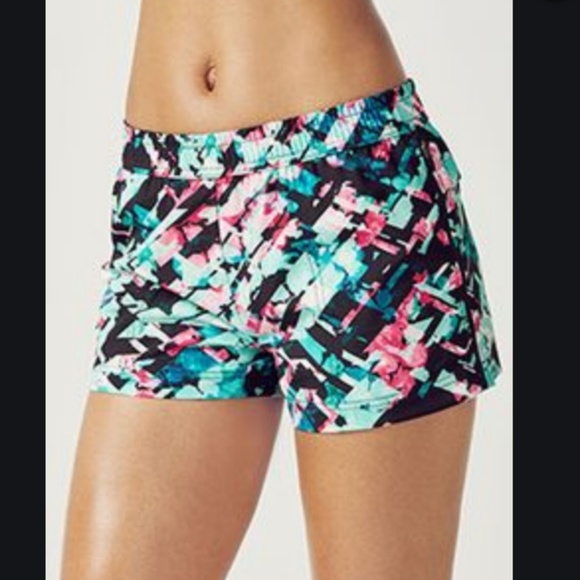 Fabletics Pants - Fabletics Eloise Short with Zipper Pocket